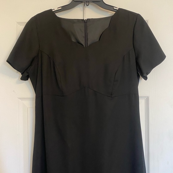 2/$10 Long black formal dress, size 10 - Picture 3 of 7